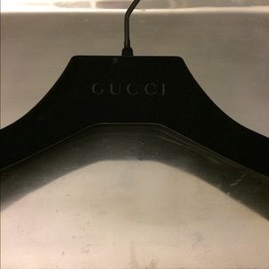 Gucci Black Velvet Plastic Hanger 2” Width Bar
